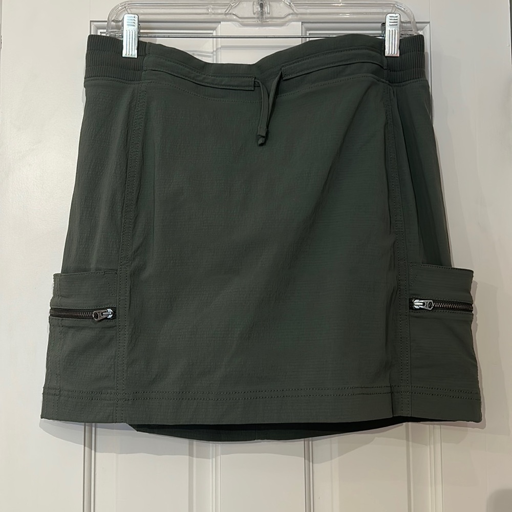 Athleta skort